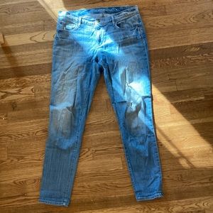 Mid rise straight leg jeans